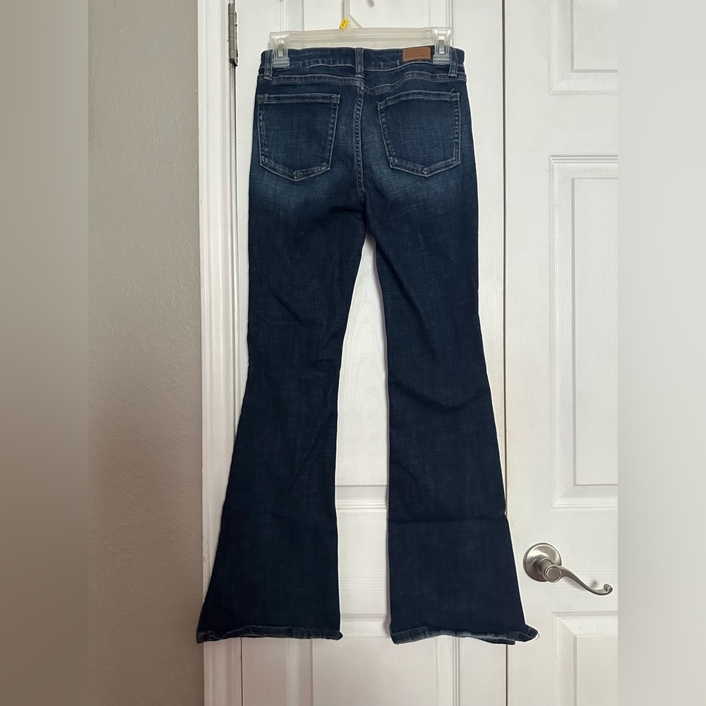 Buckle Youth size 16 mid rise